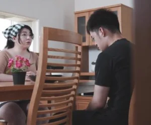 Phim sex hiếp cô giúp việc