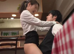Cậu trai trẻ địt cô đồng nghiệp có chồng nhưng chồng “yếu” Cậu trai trẻ địt cô đồng nghiệp có chồng nhưng chồng “yếu”