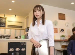 Ứng dụng lạ khiến cô nàng nhân viên quán cafe trở nên chậm chạp Ứng dụng lạ khiến cô nàng nhân viên quán cafe trở nên chậm chạp